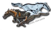 Эмблема Форд Mustang решетка радиатора (пластик)